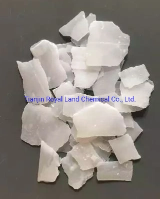 Industrial Grade White Flaky Solid 99% Naoh Soda Flakes Manufacturer